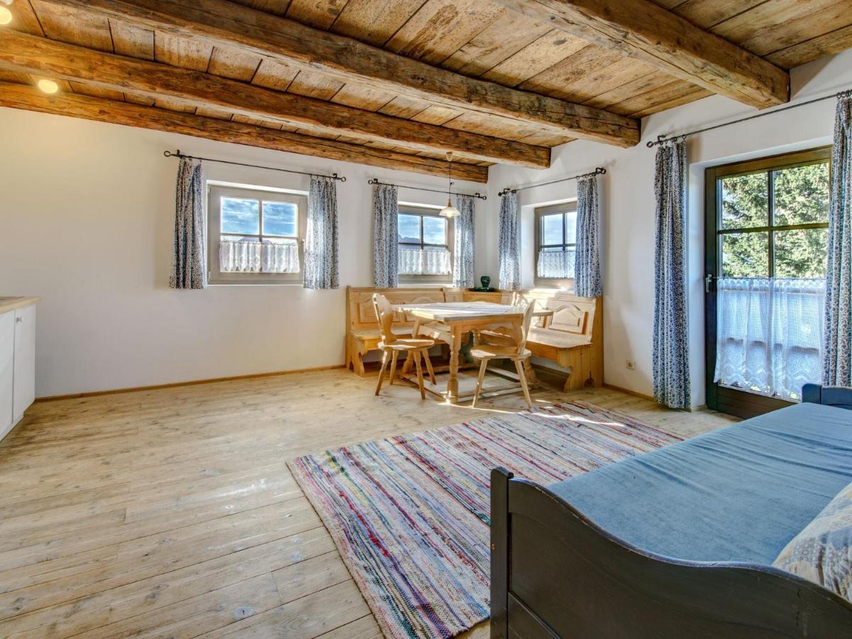 Apartment In Lienz With A Balcony Obernussdorf Eksteriør billede
